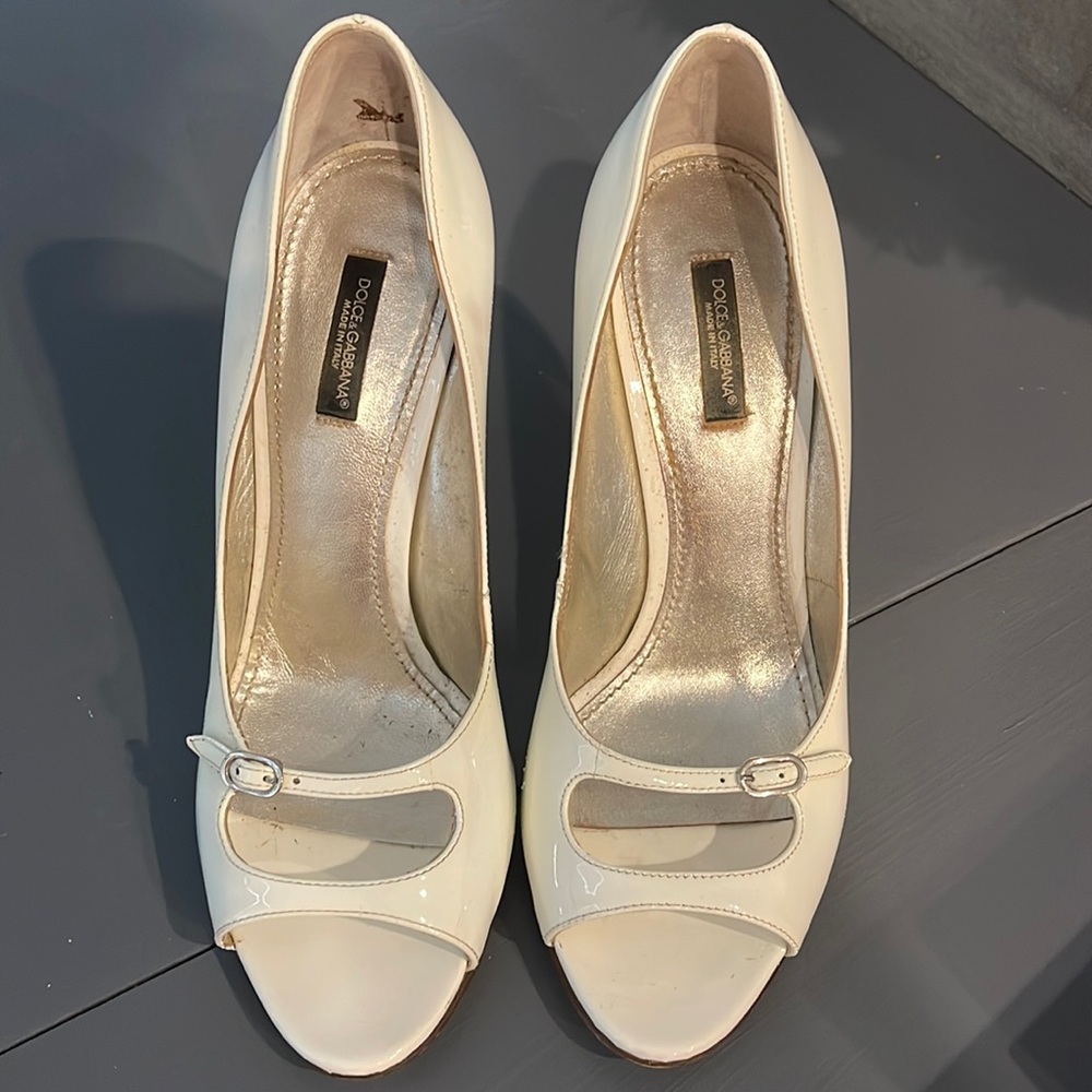 White patent leather open toe dolce & gabbana high heels